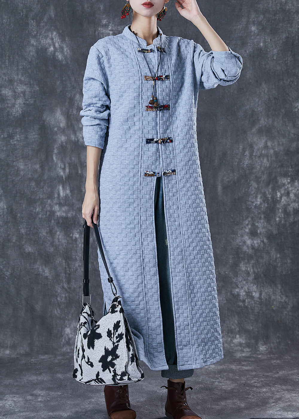Gracefully Styled Coat for Any Occasion