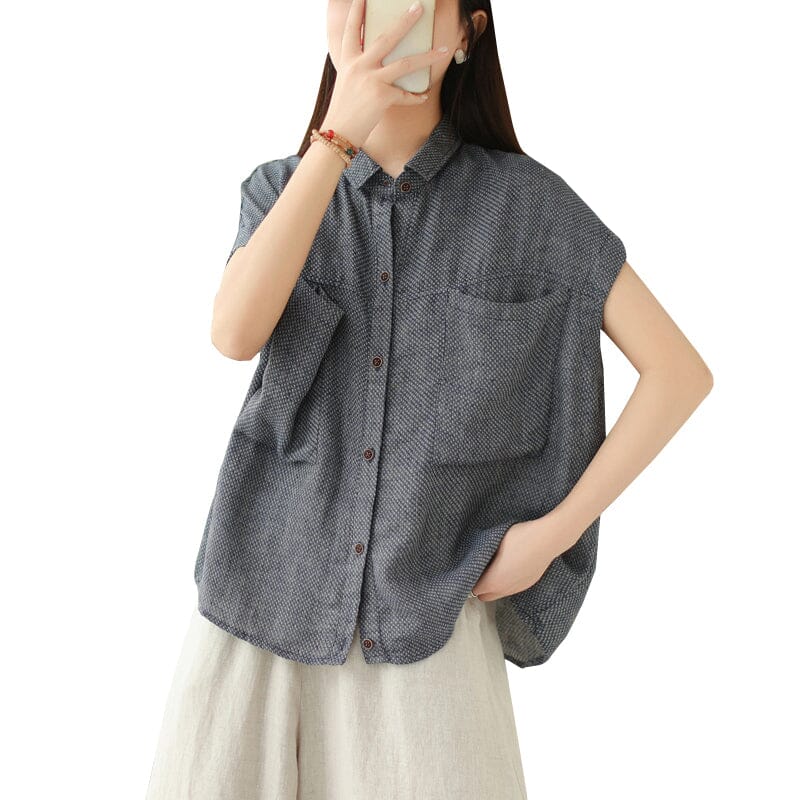 Well Tailored Blouse with a Graceful Silhouette