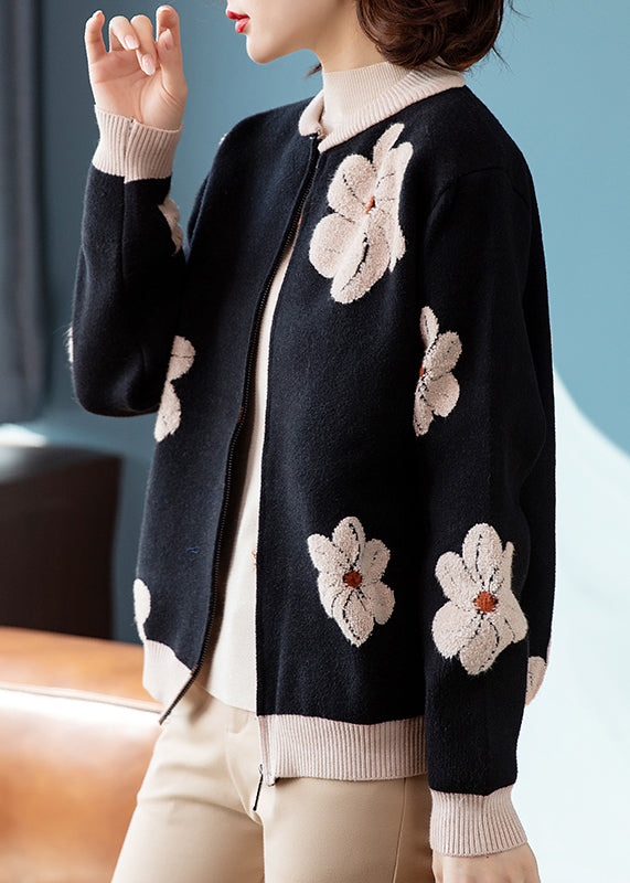 Beautifully Crafted Cardigan in a Classic Style