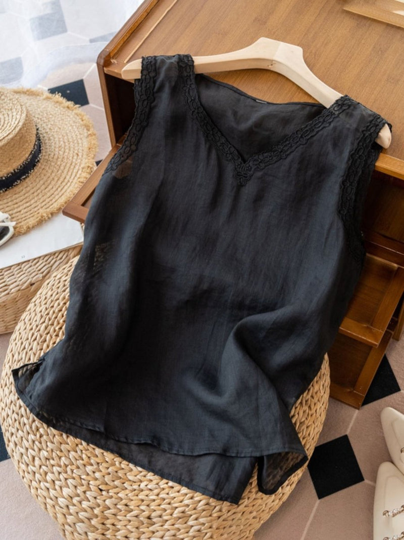 Sophisticated Garment with a Clean Classic Look