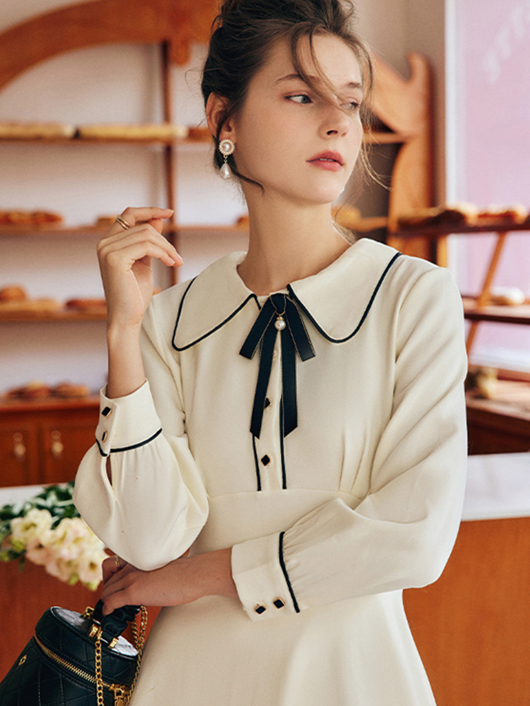 Classic Vintage Dress with a Flattering Fit