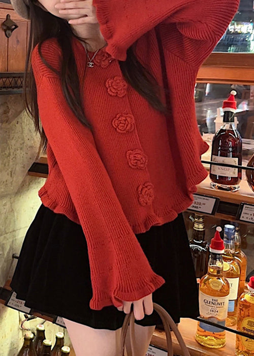 Gracefully Styled Sweater for Any Occasion