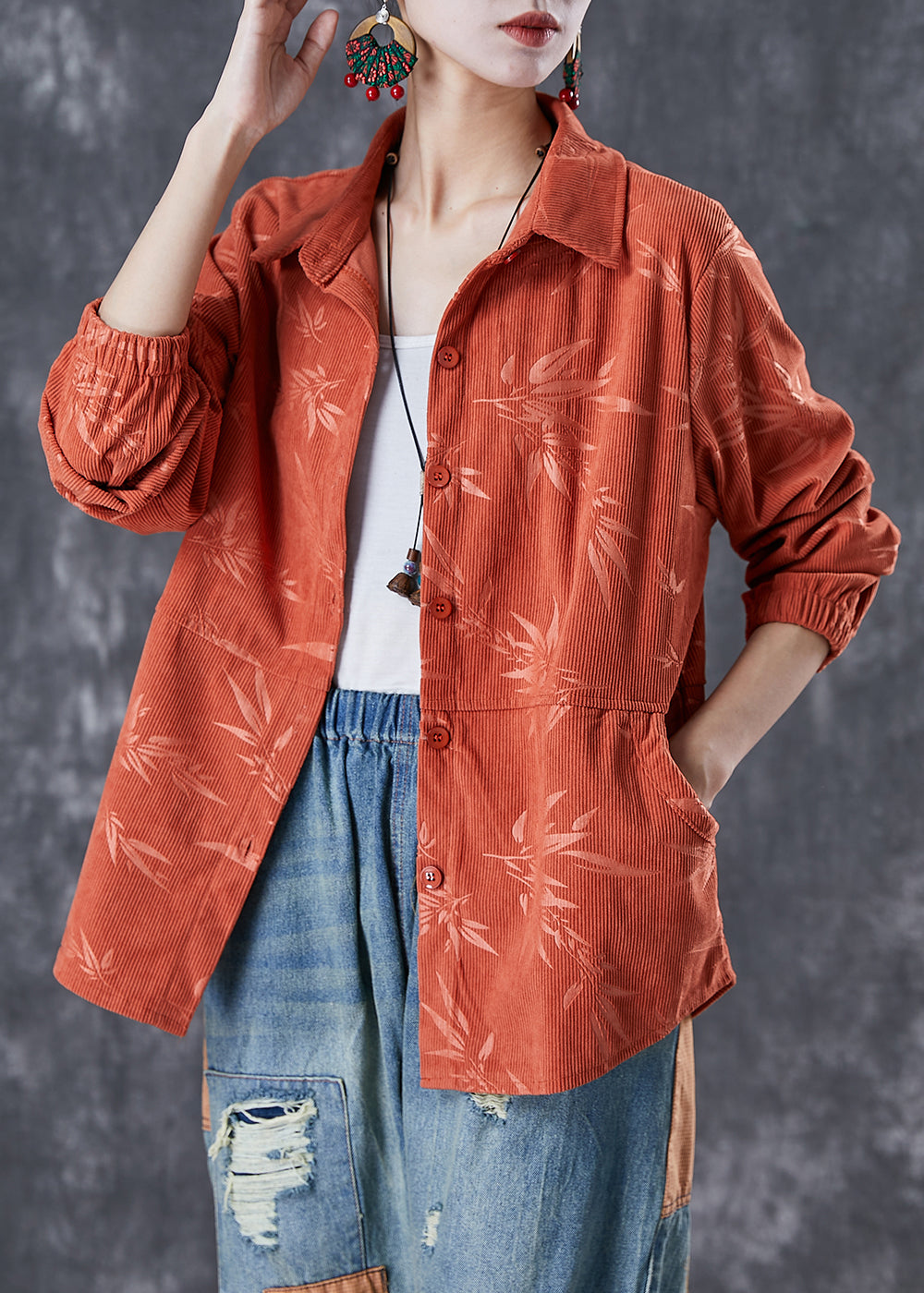 Gracefully Styled Coat for Any Occasion