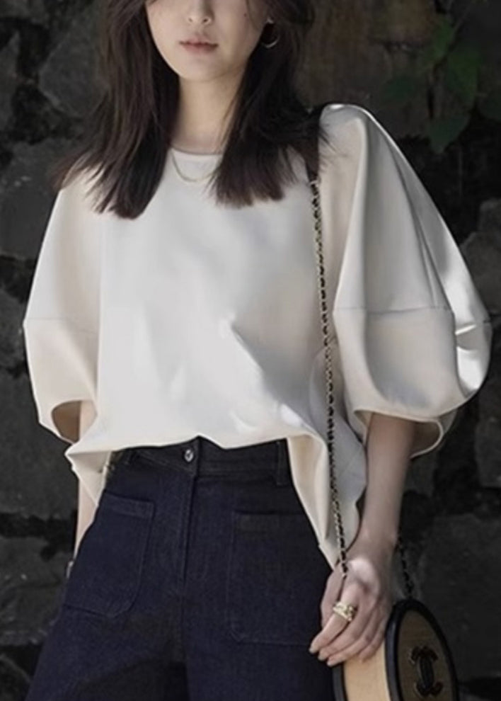 Effortlessly Elegant Shirt with a Timeless Design
