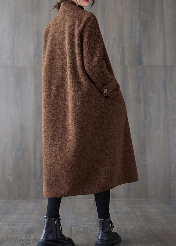 Classic Vintage Coat with a Flattering Fit