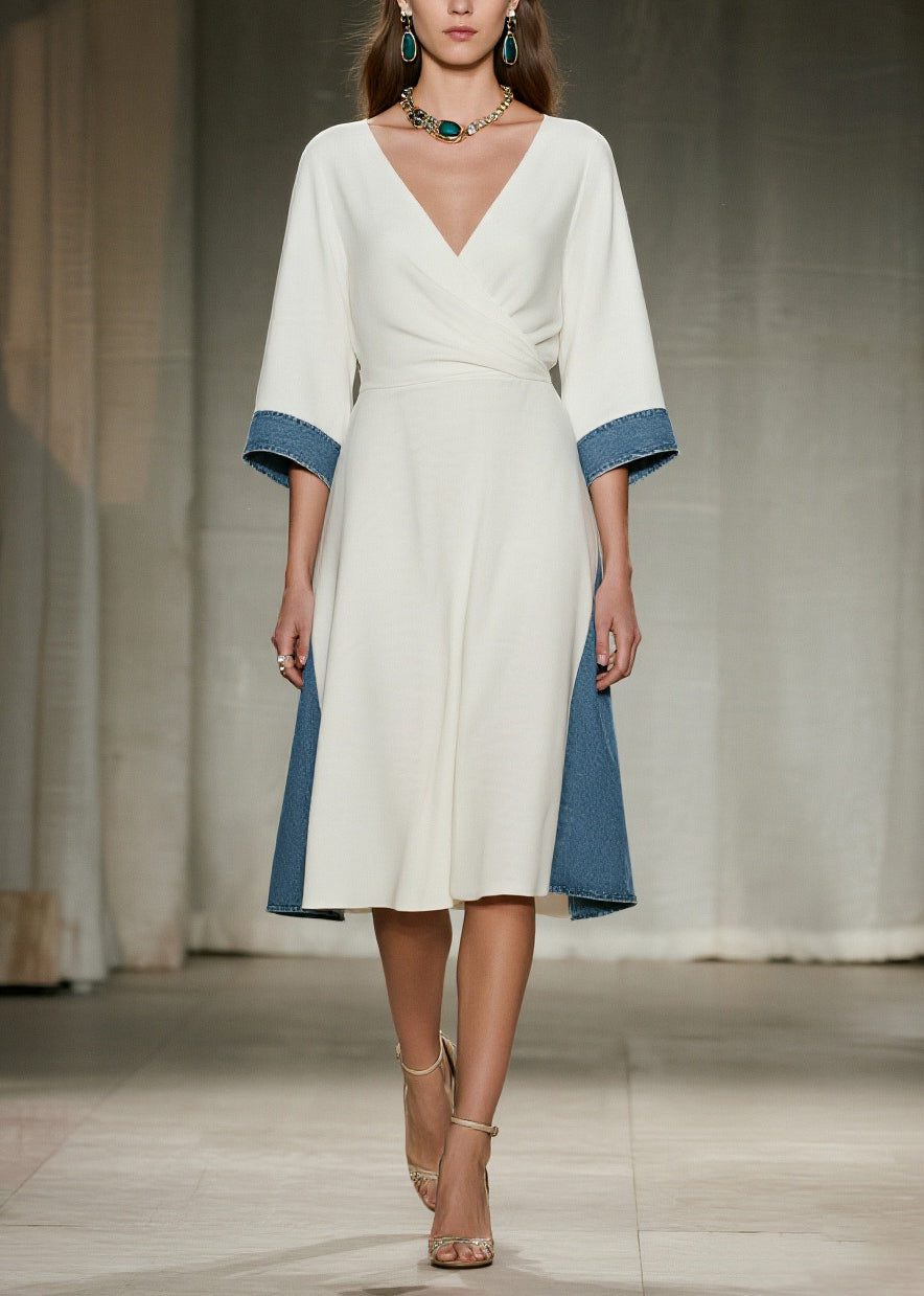 Classic Vintage Dress with a Flattering Fit