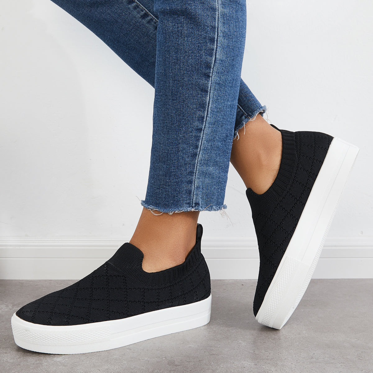Chic Orthopedic Loafers with Unique Design