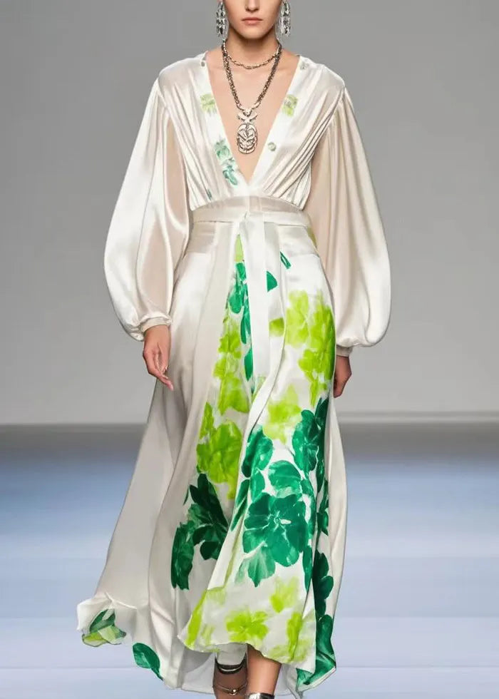 A Vintage Style Dress with Delicate Timeless Details