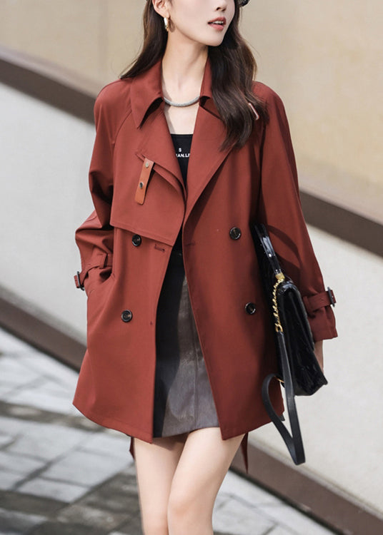 Beautifully Finished Coat in a Timeless Design