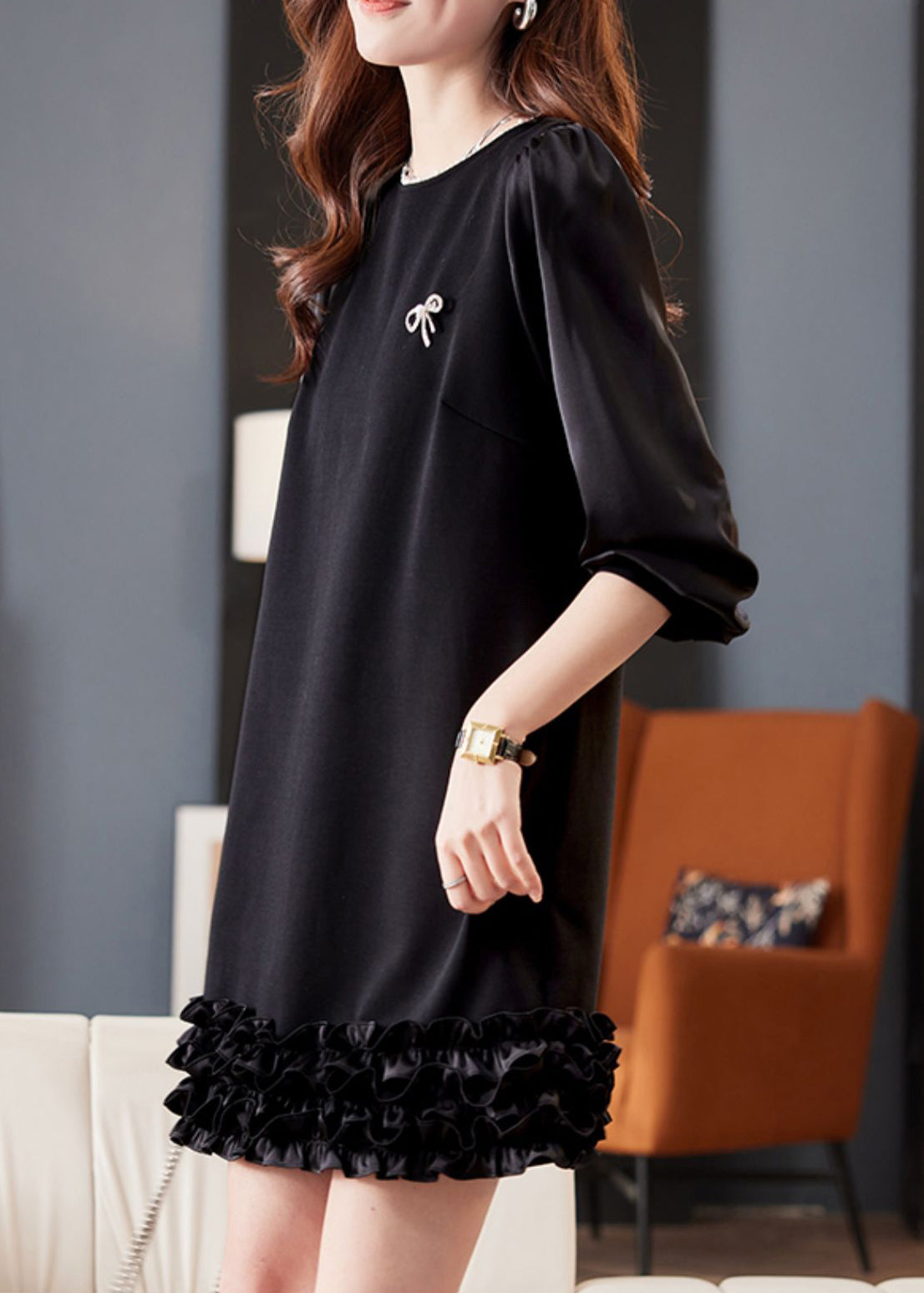 Effortlessly Elegant Dress with a Timeless Design