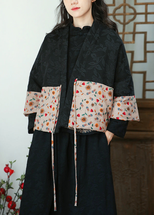 Elegantly Styled Coat for Everyday Wear