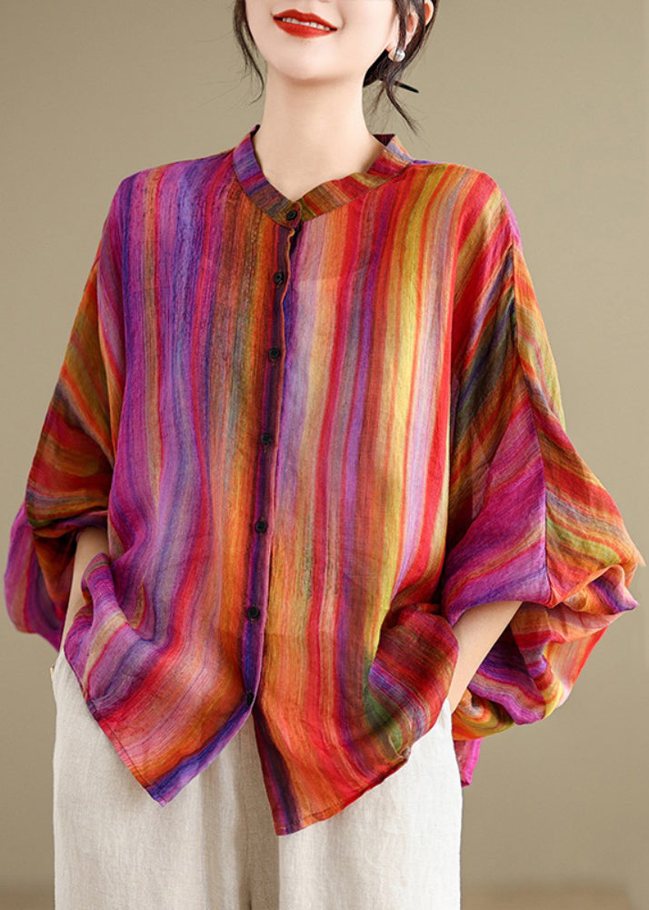 Classic Vintage Blouse with a Flattering Fit