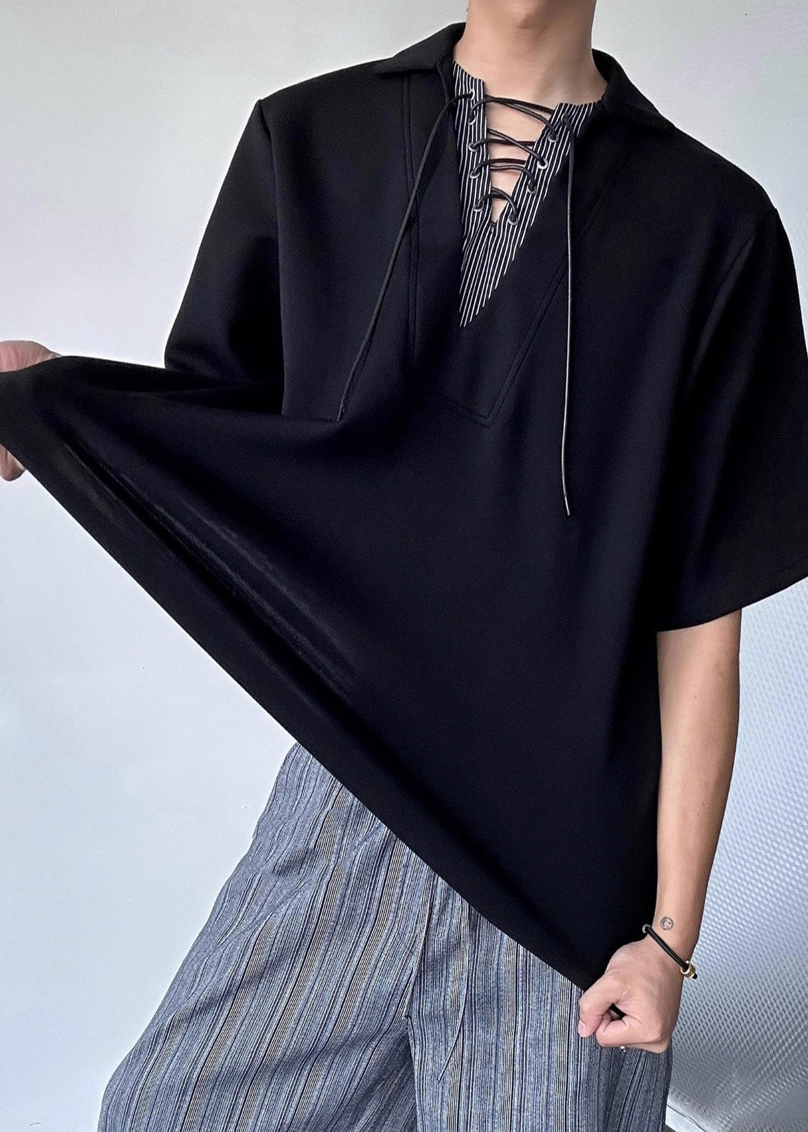 Well Tailored Shirt with a Graceful Silhouette