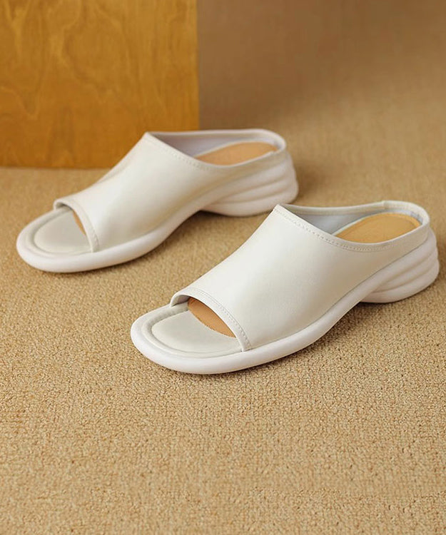 Graceful Orthopedic Sandals for Modern Look