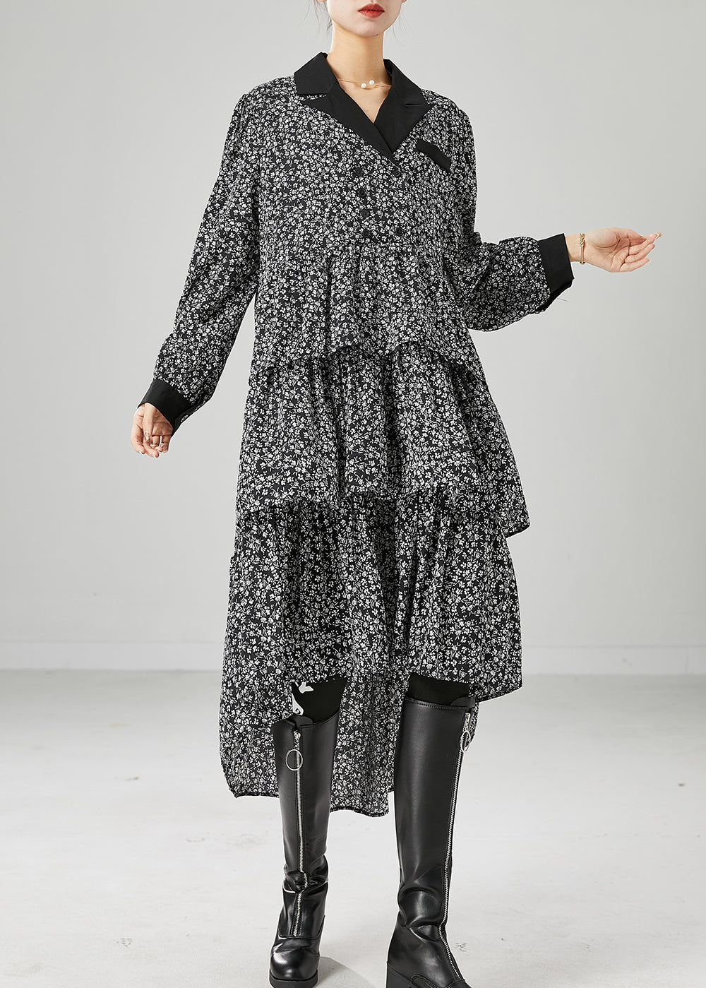 Beautifully Crafted Dress in a Classic Style