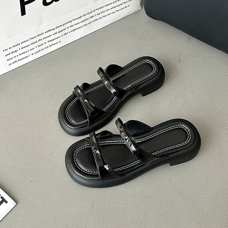 Chic Orthopedic Flats with Unique Design