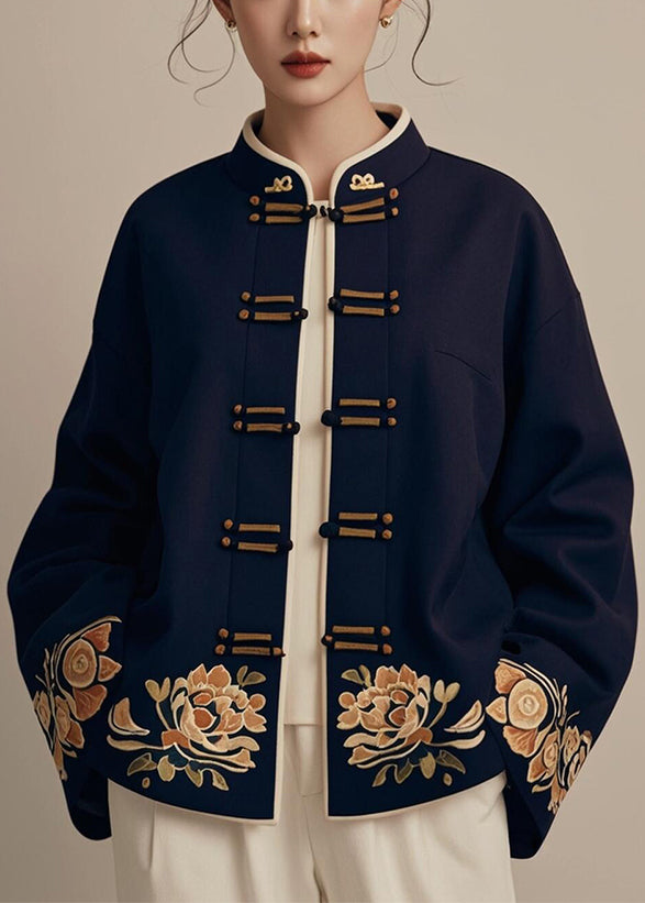 Gracefully Styled Coat for Any Occasion