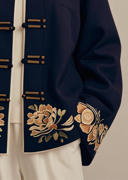 Gracefully Styled Coat for Any Occasion
