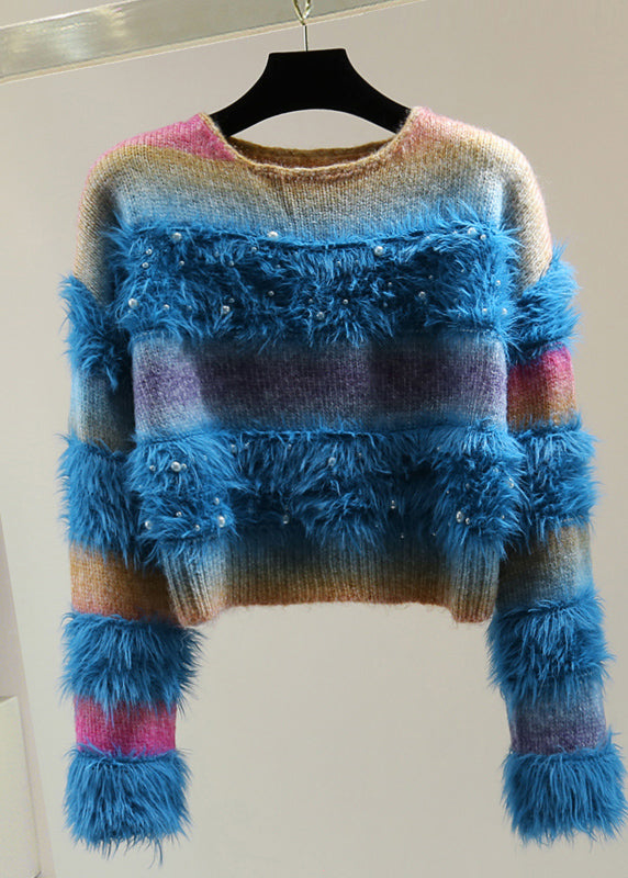 Gracefully Styled Sweater for Any Occasion