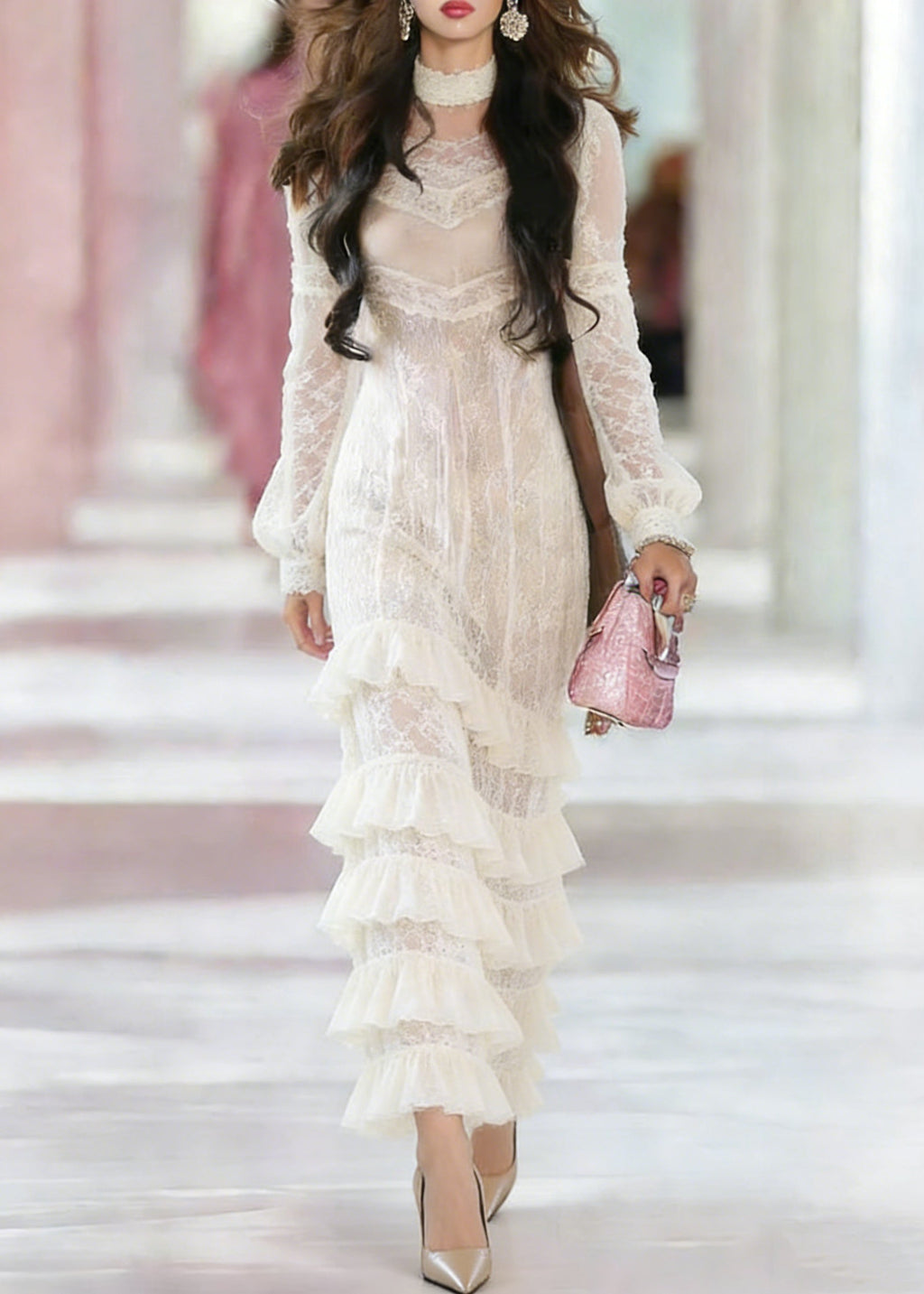 Well Tailored Dress with a Graceful Silhouette