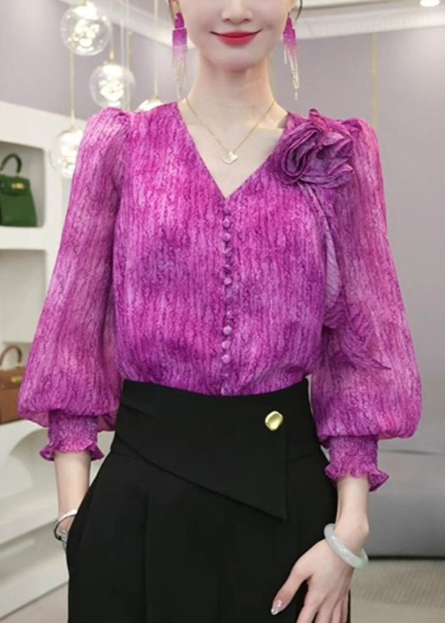 Classic Vintage Top with a Flattering Fit