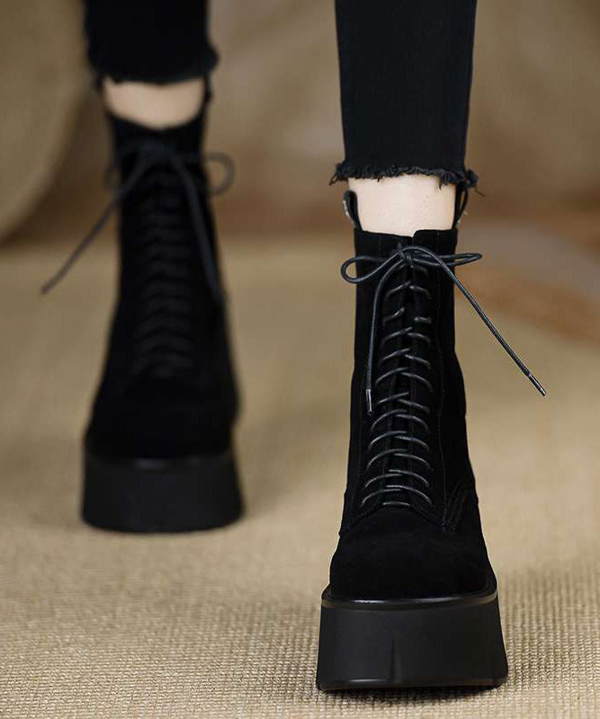 Graceful Orthopedic Boots for Modern Look