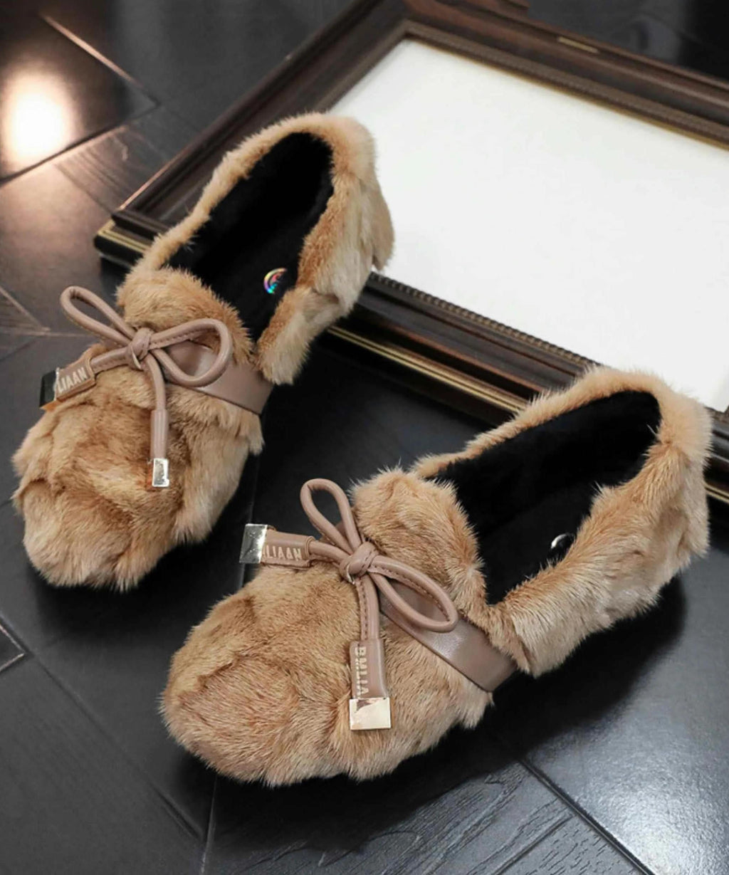 Chic Orthopedic Loafers with Unique Design