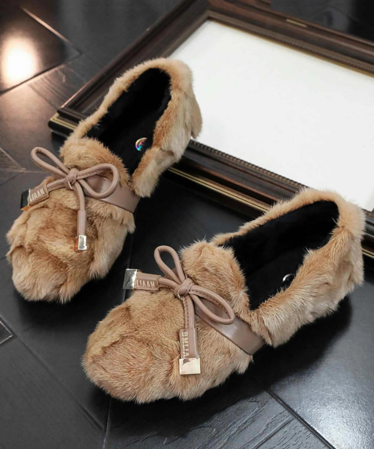 Chic Orthopedic Loafers with Unique Design