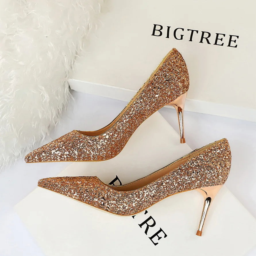 Graceful Orthopedic Heels for Modern Look