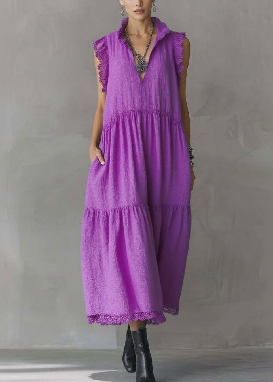 Well Tailored Dress with a Graceful Silhouette