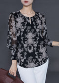 Well Tailored Top with a Graceful Silhouette