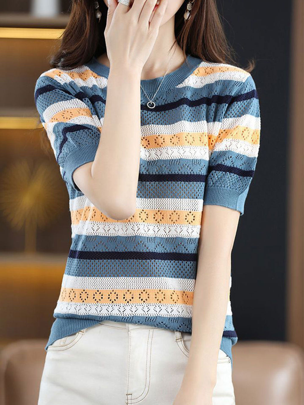Classic Vintage Sweater with a Flattering Fit