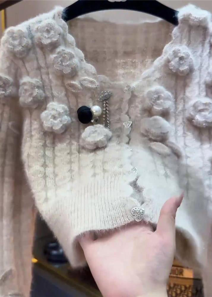 Beautifully Finished Sweater in a Timeless Design