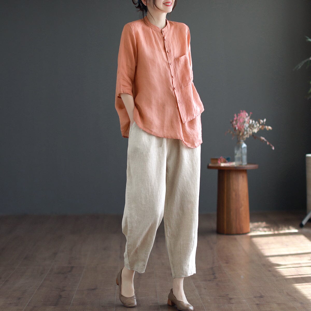 Effortlessly Elegant Blouse with a Timeless Design