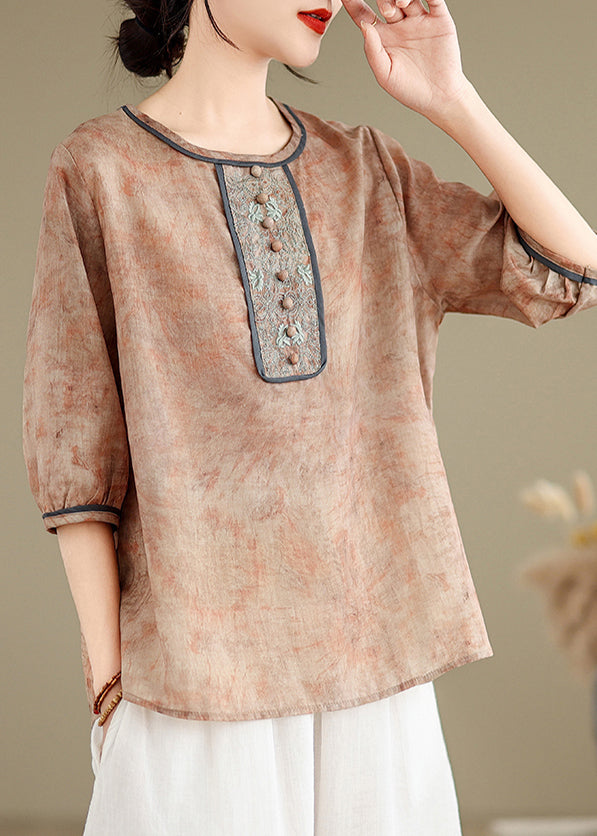Classic Vintage Top with a Flattering Fit