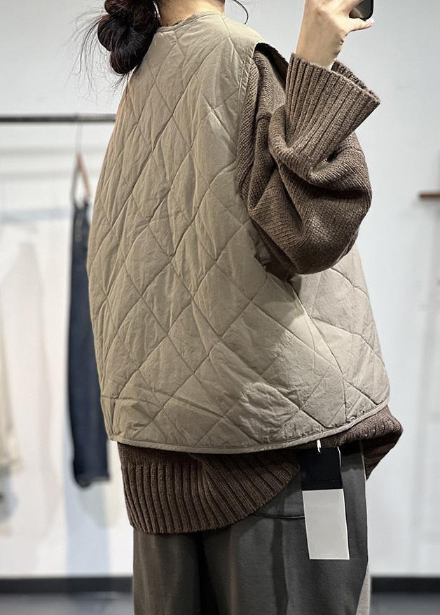 Beautifully Finished Coat in a Timeless Design