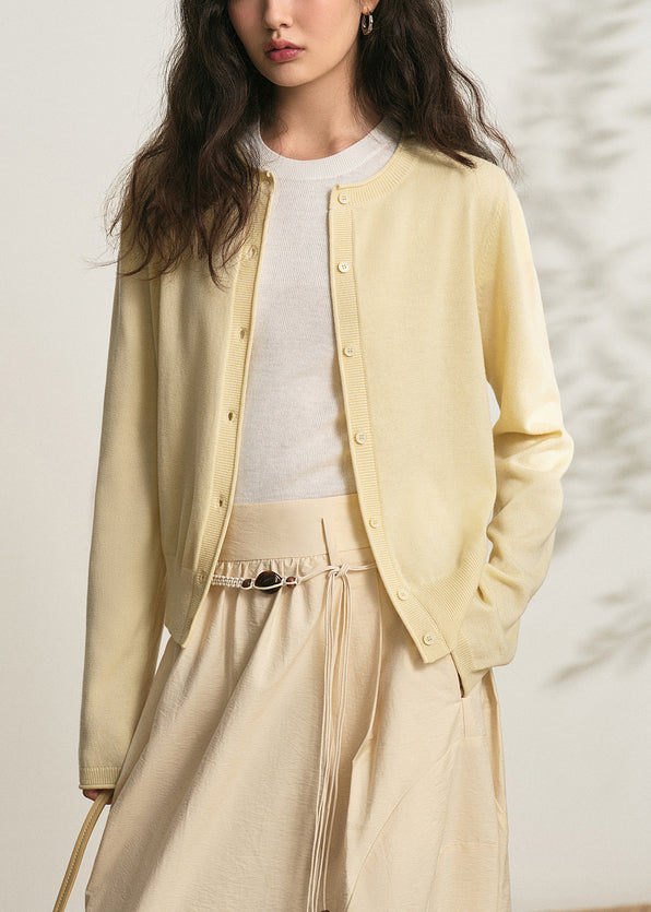 Polished Cardigan with an Effortless Classic Look