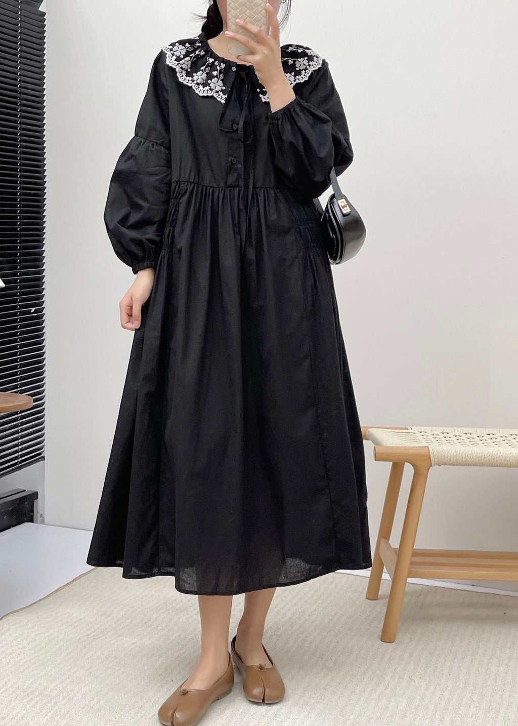 Sophisticated Dress with a Clean Classic Look