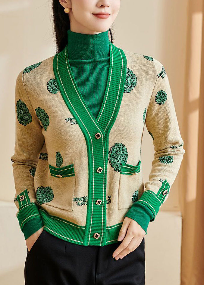Elegantly Styled Sweater for Everyday Wear