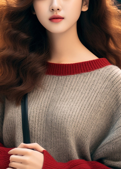Well Tailored Sweater with a Graceful Silhouette
