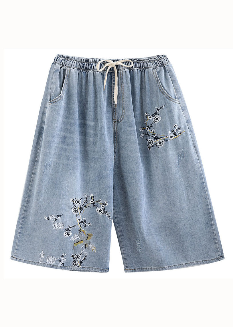 Effortlessly Elegant Pants with a Timeless Design