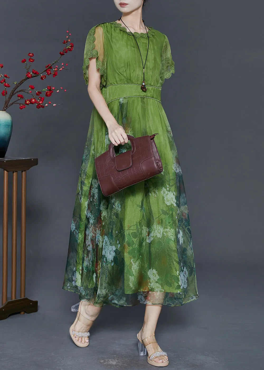 Classic Vintage & Enduringly Stylish Dress