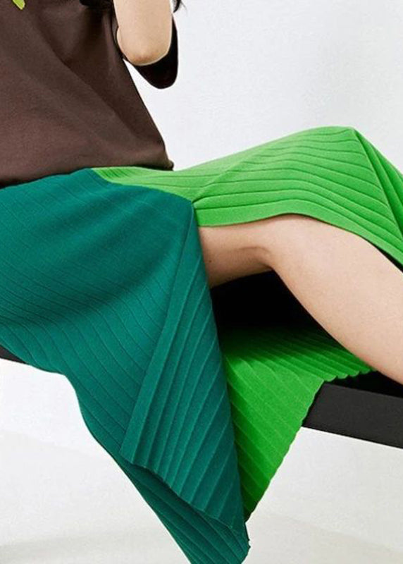 Well Tailored Garment with a Graceful Silhouette