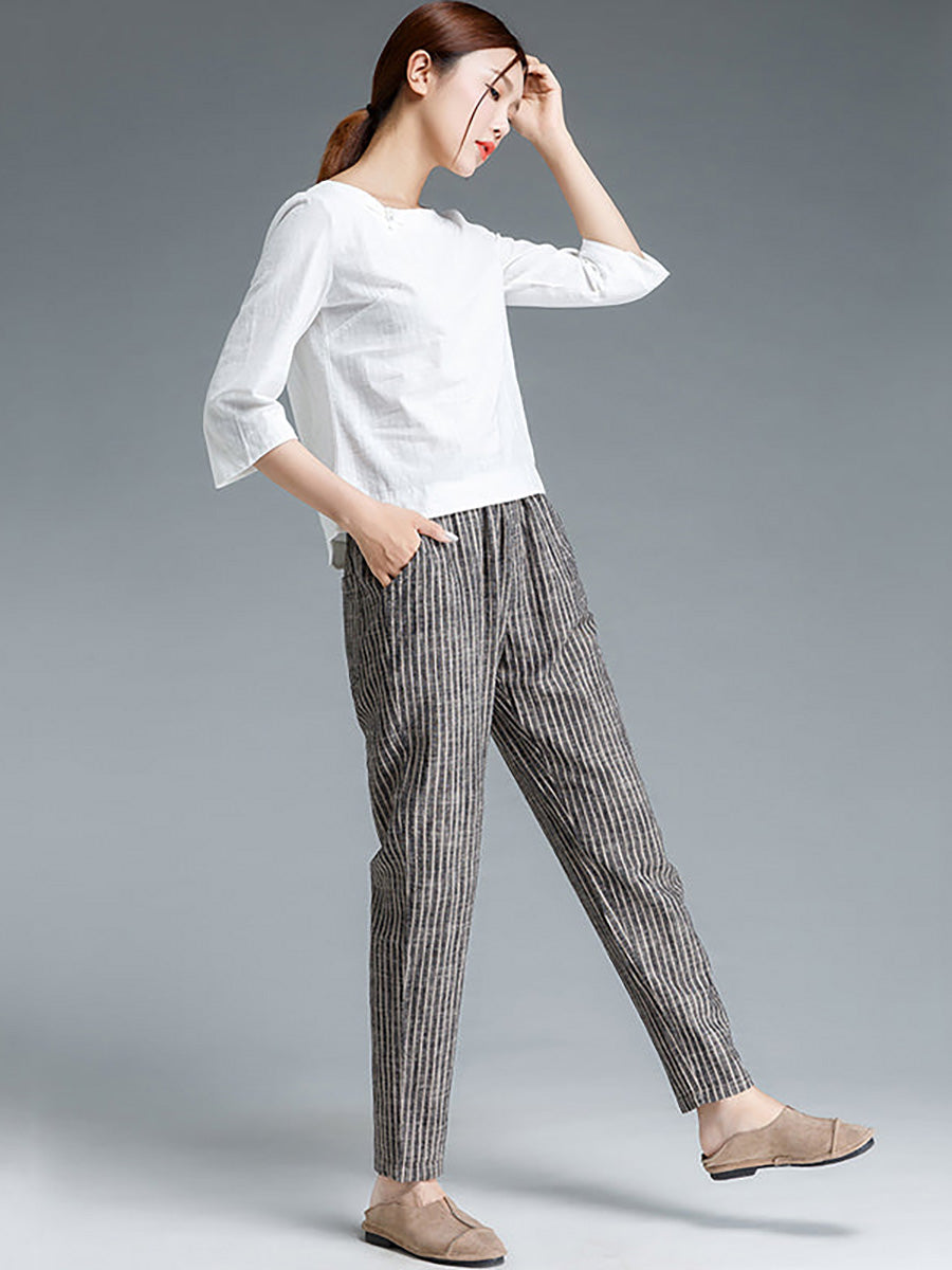 Effortlessly Elegant Pants with a Timeless Design