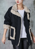 Well Tailored Coat with a Graceful Silhouette