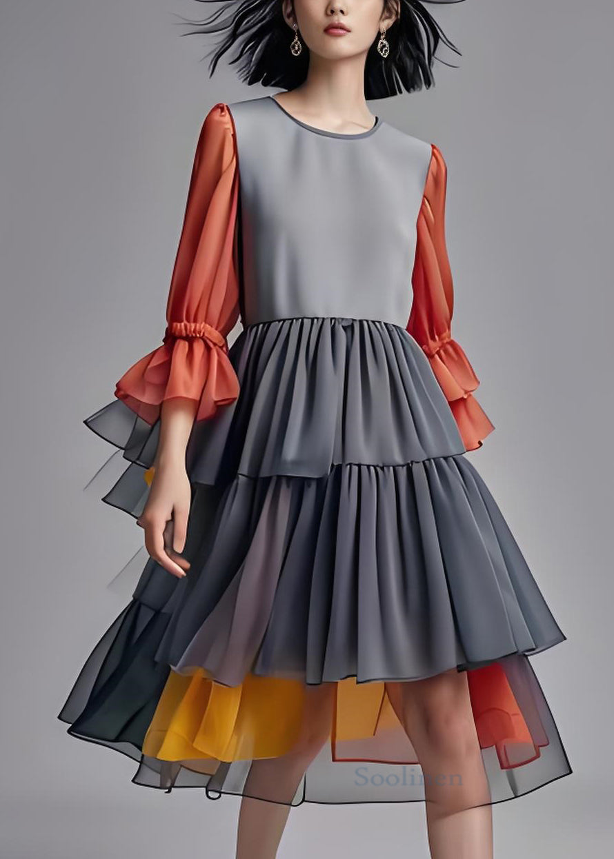 Well Tailored Dress with a Graceful Silhouette
