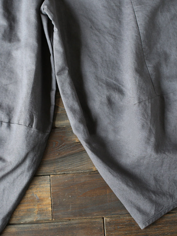 Effortlessly Elegant Pants with a Timeless Design
