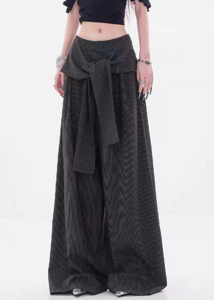 Well Tailored Pants with a Graceful Silhouette