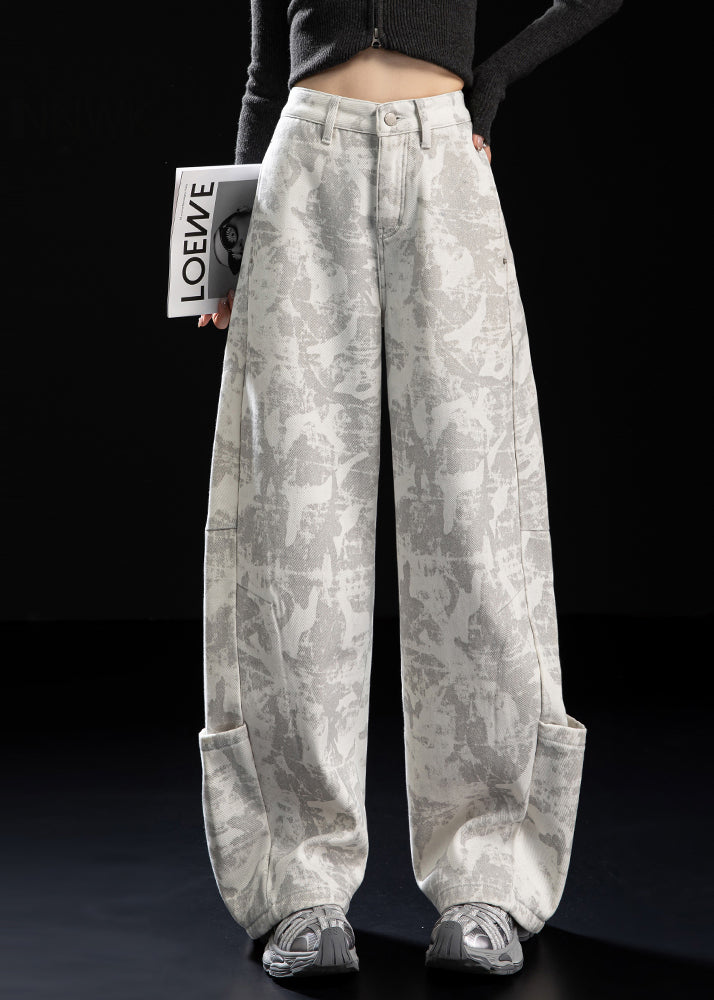 Beautifully Finished Pants in a Timeless Design