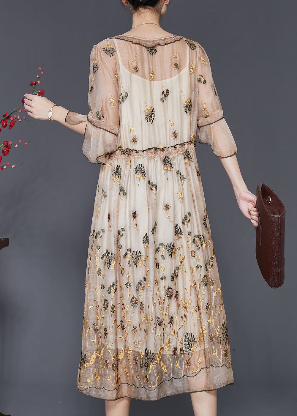 Gracefully Styled Dress for Any Occasion